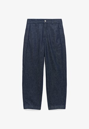 Donkerblauwe denim broek met een relaxte pasvorm, rechte pijpen, voorzakken en een enkele knoopsluiting in de taille.