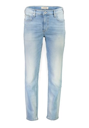 LYSEBLÅ DENIM JEANS MED RET SNIT, FEM LOMMER OG BASISK HARDWARE. SUBTIL FADENDE OG PUSTEDETALJER NÆR LÅRENE.