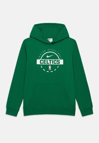 Moletim verde com um bolso frontal, apresentando "Celtics" e o logótipo da Nike impressos no peito. Material em algodão, corte regular e design com capuz.