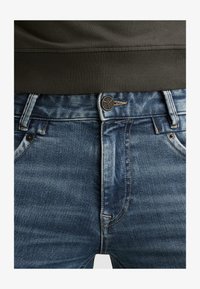 Unausgewählt, used fresh blue