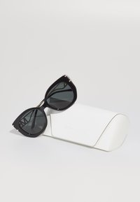 Michael Kors ALICANTE - Päikeseprillid - black