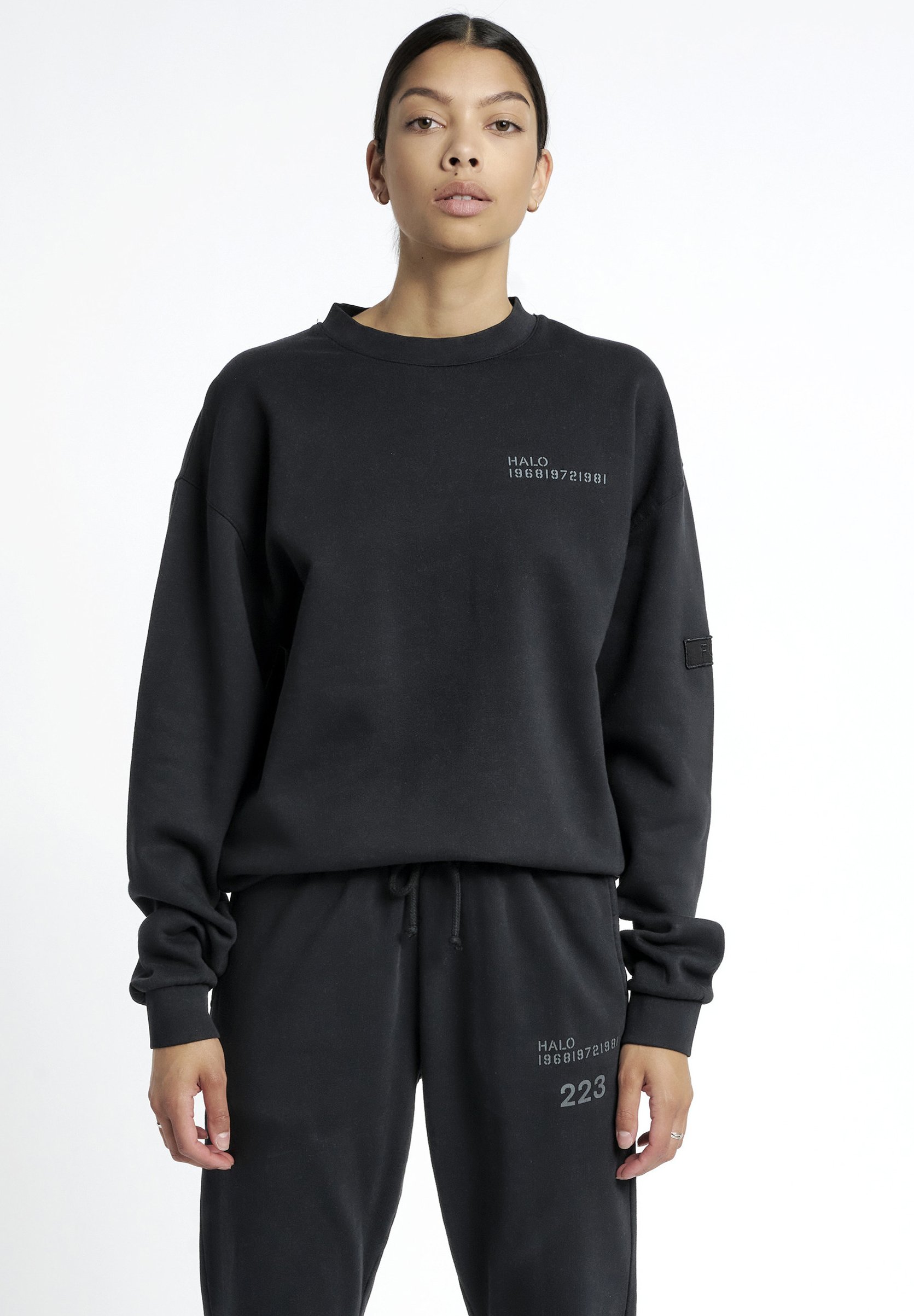 halo sweatshirt