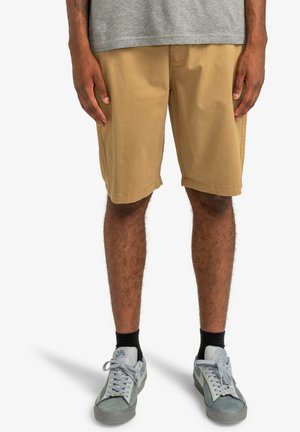 HOWLAND CLASSIC  - Short - khaki