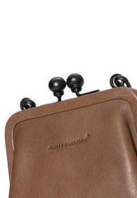 Aunts & Uncles MRS SUGAR POP - Cross body bag - toffee