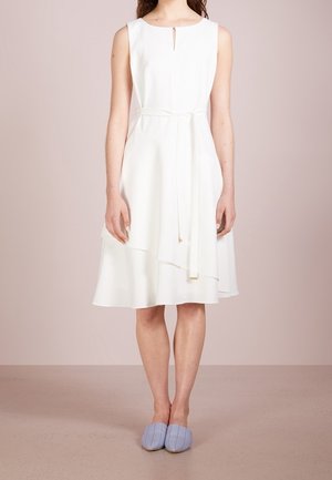 Vestido de cóctel - off-white