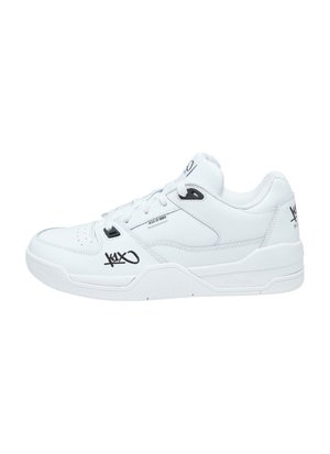 Sneakers laag - white black
