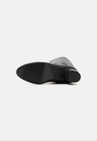 Anna Field Boots - black