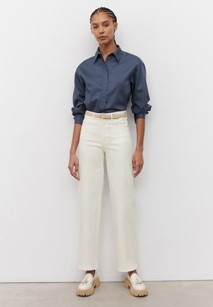 Flared Jeans - white egg shell wash