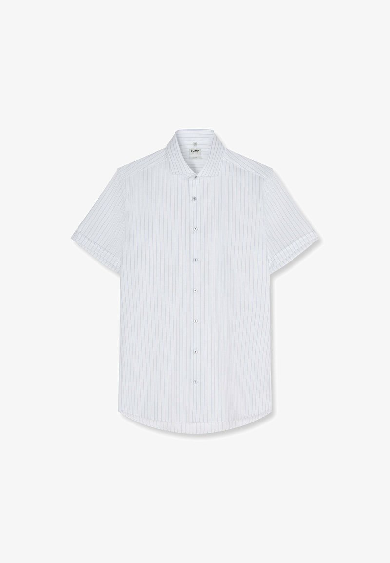 Wit overhemd met korte mouwen en knopen, met dunne verticale blauwe strepen en een klassieke kraag, plat gelegd op een witte achtergrond.
