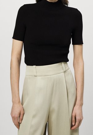 T-shirts basic - black