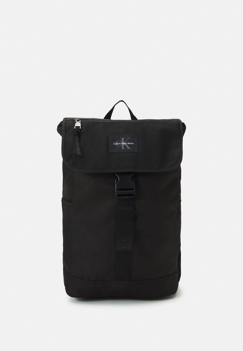 Calvin Klein Jeans SPORT ESSENTIALS FLAP Rucksack black Zalando.de