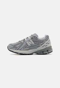 New Balance M1906RLC UNISEX - Tenisice - grey