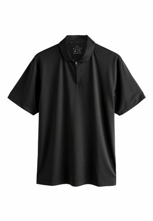 Černé polo tričko s krátkými rukávy, čtvrtinovým zipem a klasickým límcem, zobrazené na bílém pozadí.