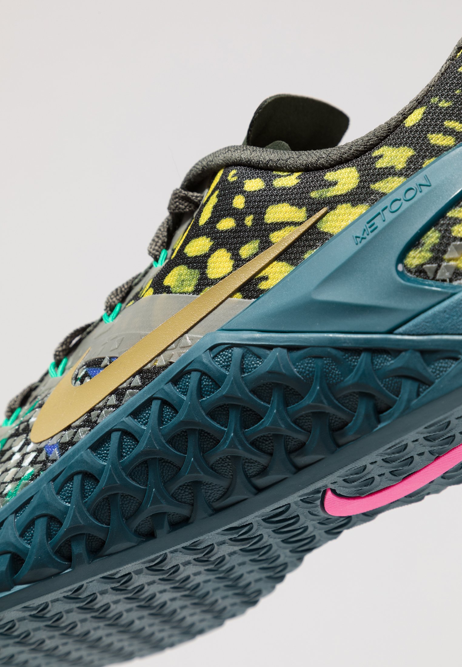 Nike Performance METCON 4 XD Treningssko sequoiadesert Nike Performance METCON 4 XD Treningssko sequoia
