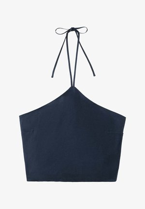 Tmavomodrý crop top s halter výstrihom a tenkými ramienkami zviazanými na mašličku vzadu na jednoduchom bielom pozadí.
