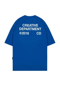 Blue cotton t-shirt featuring short sleeves and a round neck. Rear displays white text: "CREATIVE DEPARTMENT ®2018 CD" in bold font.
