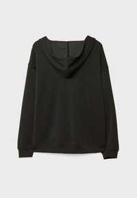Felpa nera con vestibilità rilassata, realizzata in tessuto morbido, dotata di cappuccio con coulisse e polsini a costine. Cuciture visibili sul retro.