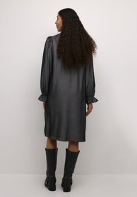 Culture CUBELVA OLLY - Nappali ruha - black melange