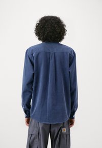 Carhartt WIP MADISON - Cămașă - blue/black