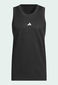 Czarny bezrękawnik sportowy wykonany z siateczkowego materiału. Posiada okrągły dekolt i białe logo adidas na klatce piersiowej. Lekka konstrukcja.