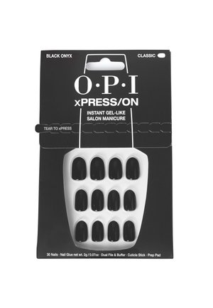 Des ongles press-on OPI xPRESS/ON en Onyx Noir, avec une finition brillante. L'emballage comprend 30 ongles, une lime double face, un polissoir, un bâtonnet à cuticules et un pad de préparation.