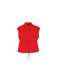 Mouwloze rode blouse met kraag en verborgen knopen aan de voorkant, voorzien van een dunne tailleband voor een verstelbare pasvorm.
