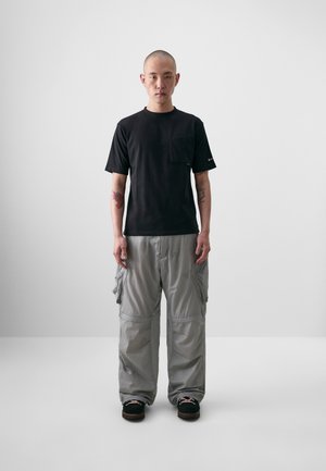 POCKET UNISEX - T-shirts - black