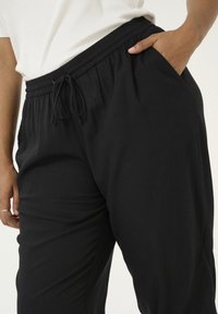 Kaffe Curve KCMILLE - Housut - black deep