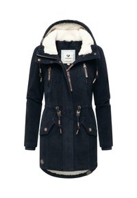 Marinblå kordjacka med fleecefodrad huva, mässingsdragkedjor och två framfickor. Har justerbara dragsko och en något längre baksida.