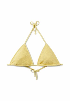 Top bikini triangolare giallo con texture, con collo allacciato e chiusura sul retro su sfondo bianco.