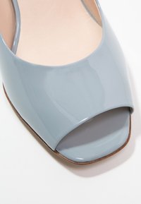 Peter Kaiser Sandales - light blue