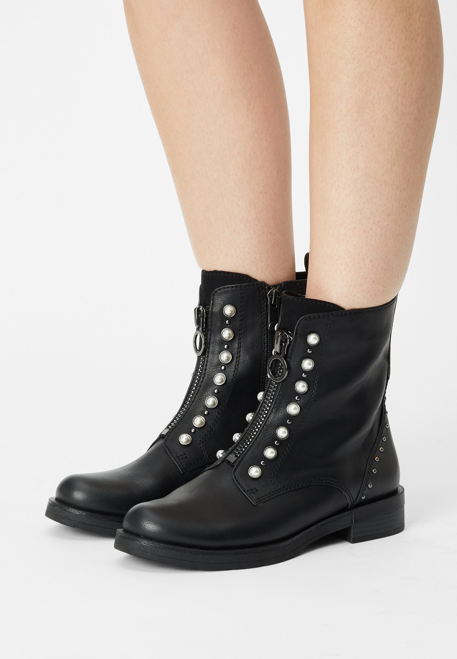 Marco Tozzi Korte laarzen - black/zwart - Zalando.nl