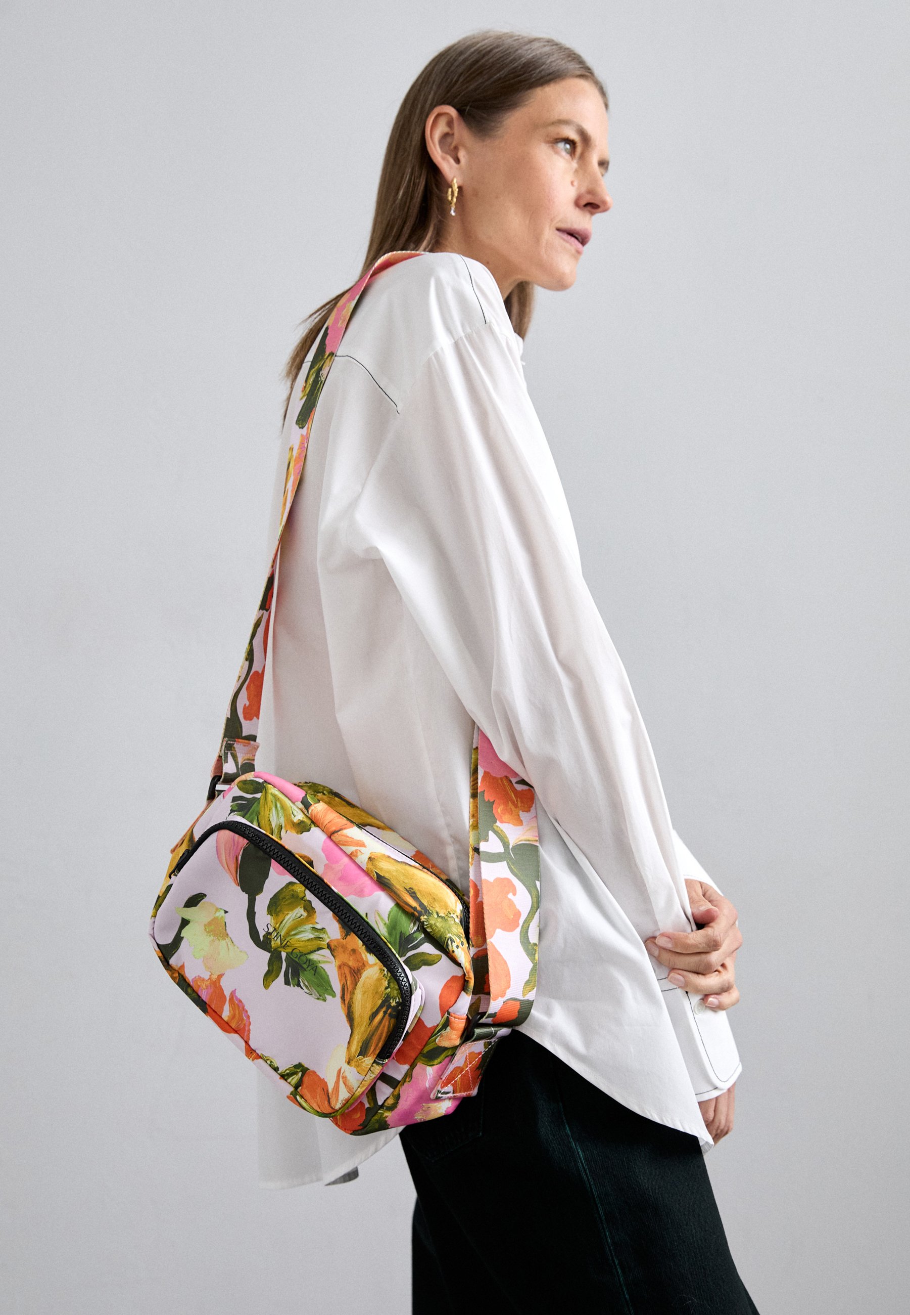 Stine Goya SGLOTTA CROSSBODY - Cross body bag - multicolour/multi