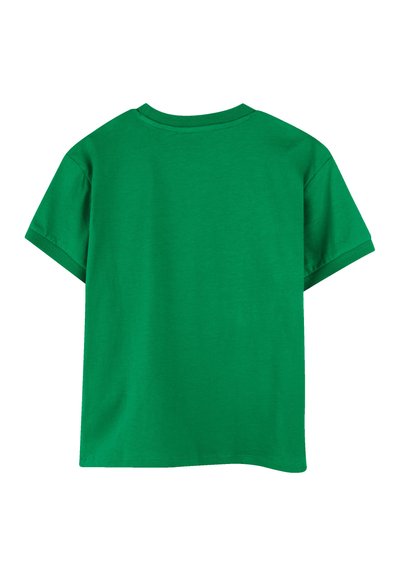 T-shirt en coton vert avec un col rond, des manches courtes et une texture lisse. Le dos est uni sans impression ni motif.