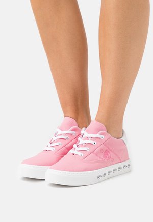 LACE UP - Trainers - pink