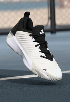 adidas Performance INITIATION - Scarpe da basket - footwear white/core black