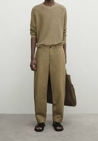 Massimo Dutti Tygbyxor - camel