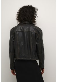 Kaffe KAJANE - Kožená bunda - black washed leather