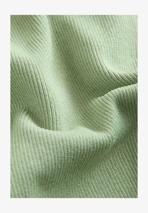 Self. REGULAR FIT - Shortsit - matcha green