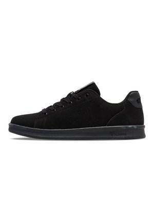 Trainers - black