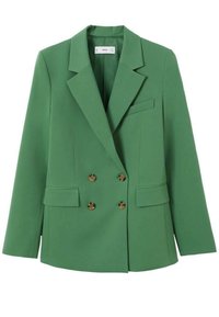 Zielona marynarka dwurzędowa z gładkiego materiału. Posiada klapy w szpic, dwie przednie kieszenie oraz brązowe guziki przy zapięciu.