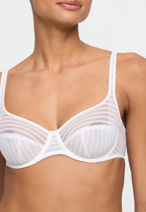 BASYL FULL CUP - Underwired bra - natural