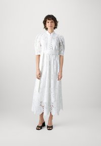 ANDIATA RADEA - Tričkové šaty - chalk white
