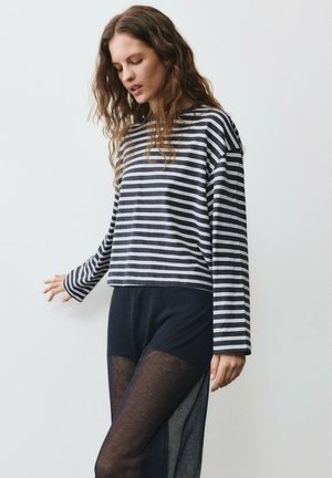 PULL&BEAR, LONG SLEEVE BOXY FIT - T-SHIRT. - T-shirt à manches longues - blue  white