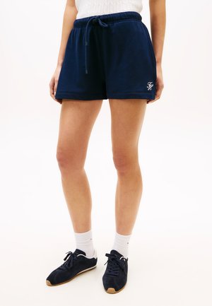 Tommy Hilfiger LOGO EMBROIDERY TERRY SWEAT SHORTS - Shortsit - dark night navy