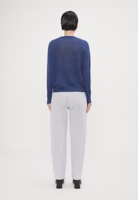 WEEKEND MaxMara Jersey de punto - blue
