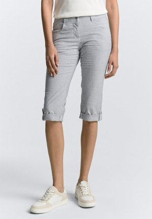 CAPRI  - Shorts - delicate navy white stripe