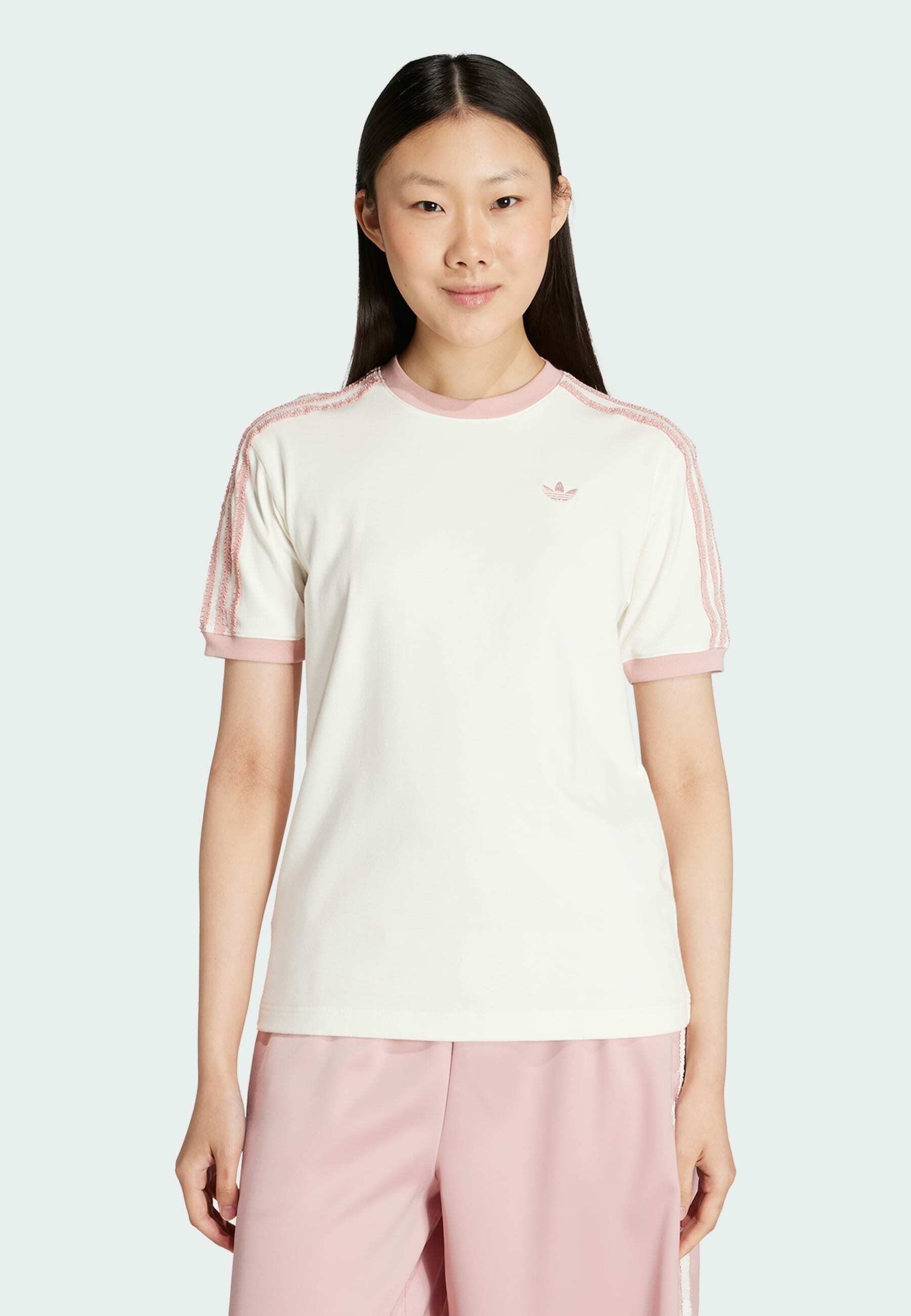 ★adidas originals★W RUFFLE 3S TEE 半袖Tシャツ★追跡可 adidas Originals RUFFLE - T-shirt z nadrukiem/mleczny
