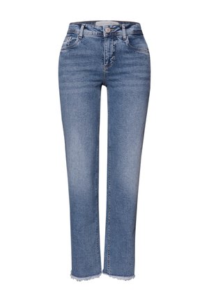 Jean bleu taille haute, coupe droite, avec fermeture par bouton et zip, poches avant, passants pour ceinture et ourlets effilochés.