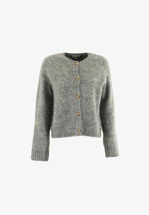 Cárdigan de lana gris con escote redondo, mangas largas y cinco botones de madera en el frente. Puños y dobladillo acanalados, textura suave.